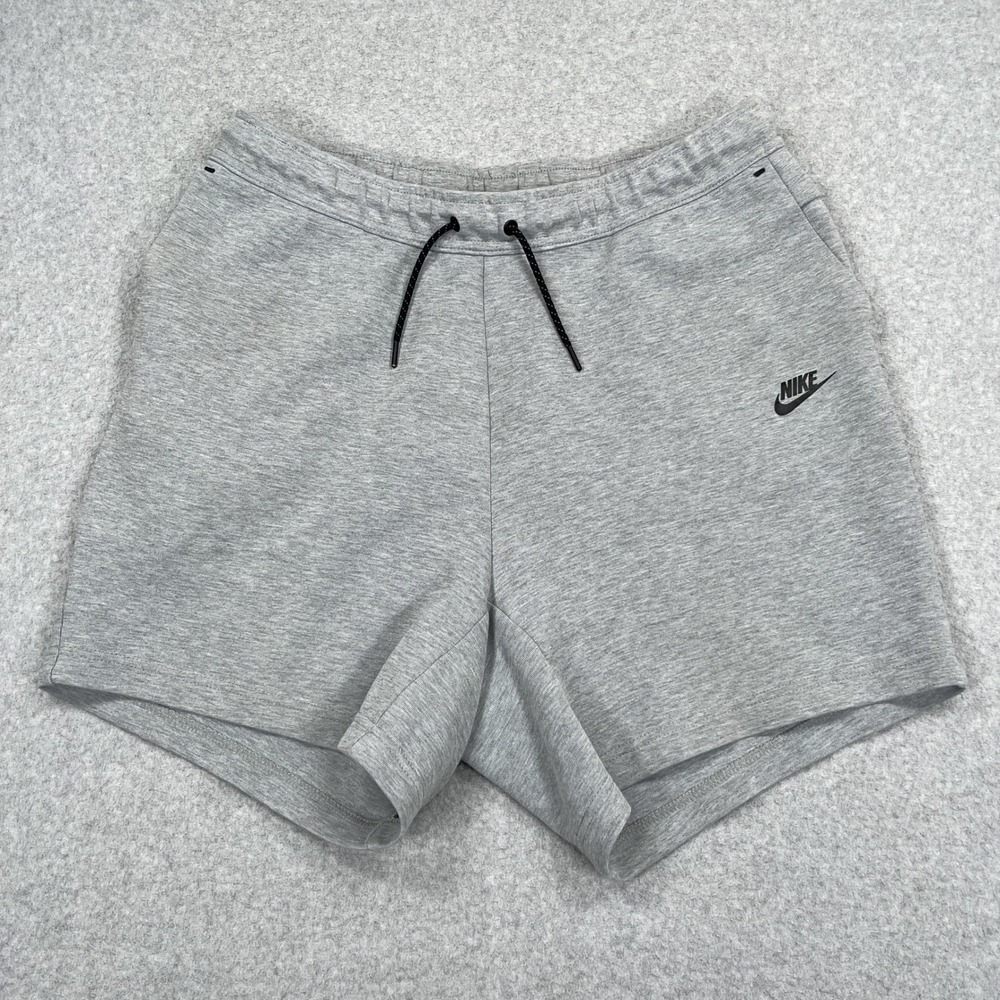 Nike Sportswear Tech Fleece Shorts Mens XL Gray Athletic Lounge Gym CU4503-063